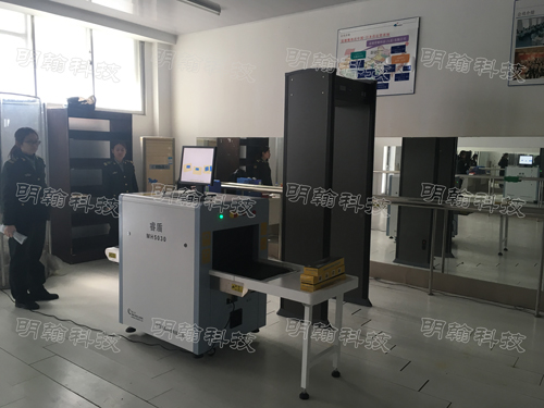 學(xué)校安檢門(mén) 學(xué)校安檢門(mén)